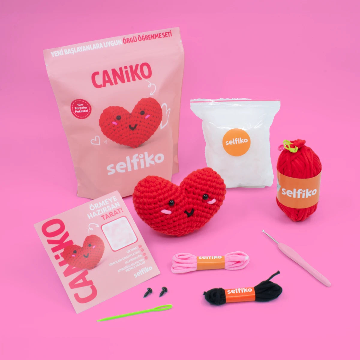 Selfiko Caniko Amigurumi Hobi Seti – El Yapımı Kalp Figürü Örgü Deneyimi