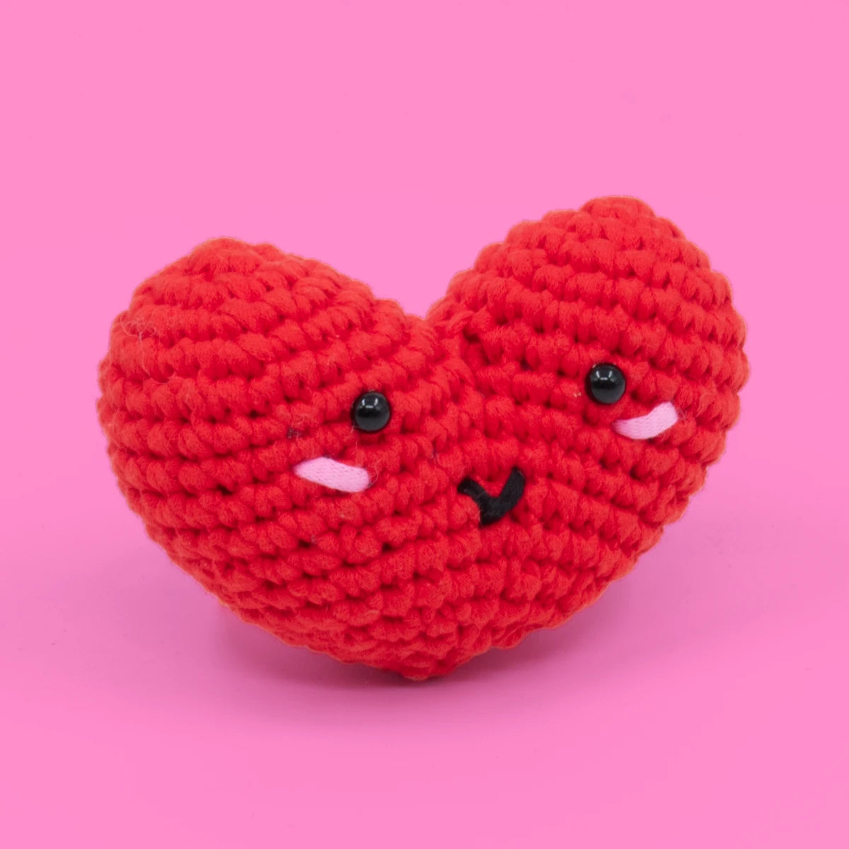 Selfiko Caniko Amigurumi Hobi Seti – El Yapımı Kalp Figürü Örgü Deneyimi