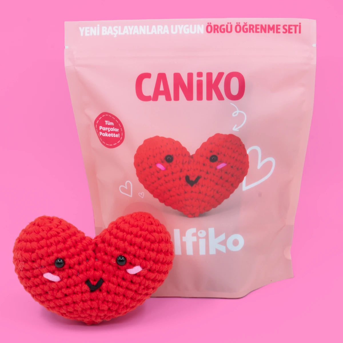 Selfiko Caniko Amigurumi Hobi Seti – El Yapımı Kalp Figürü Örgü Deneyimi