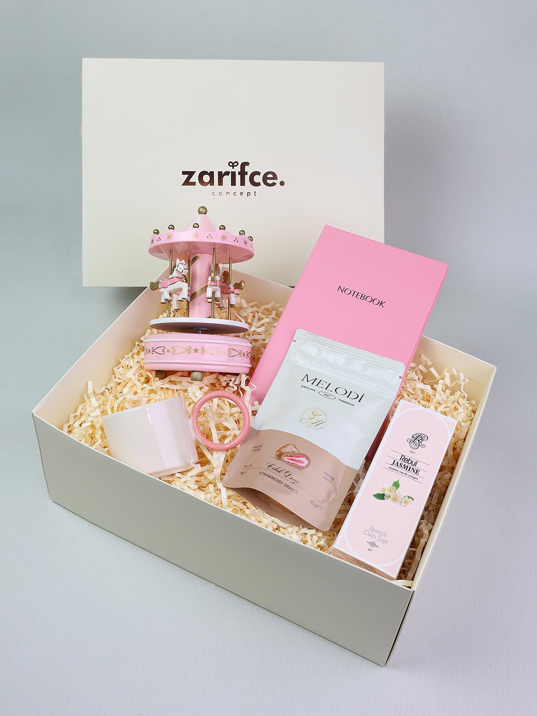 Pembe Düşler Hediye Kutusu | Tatlı Anlar, Zarif Dokunuşlar - zarifceconcept-1